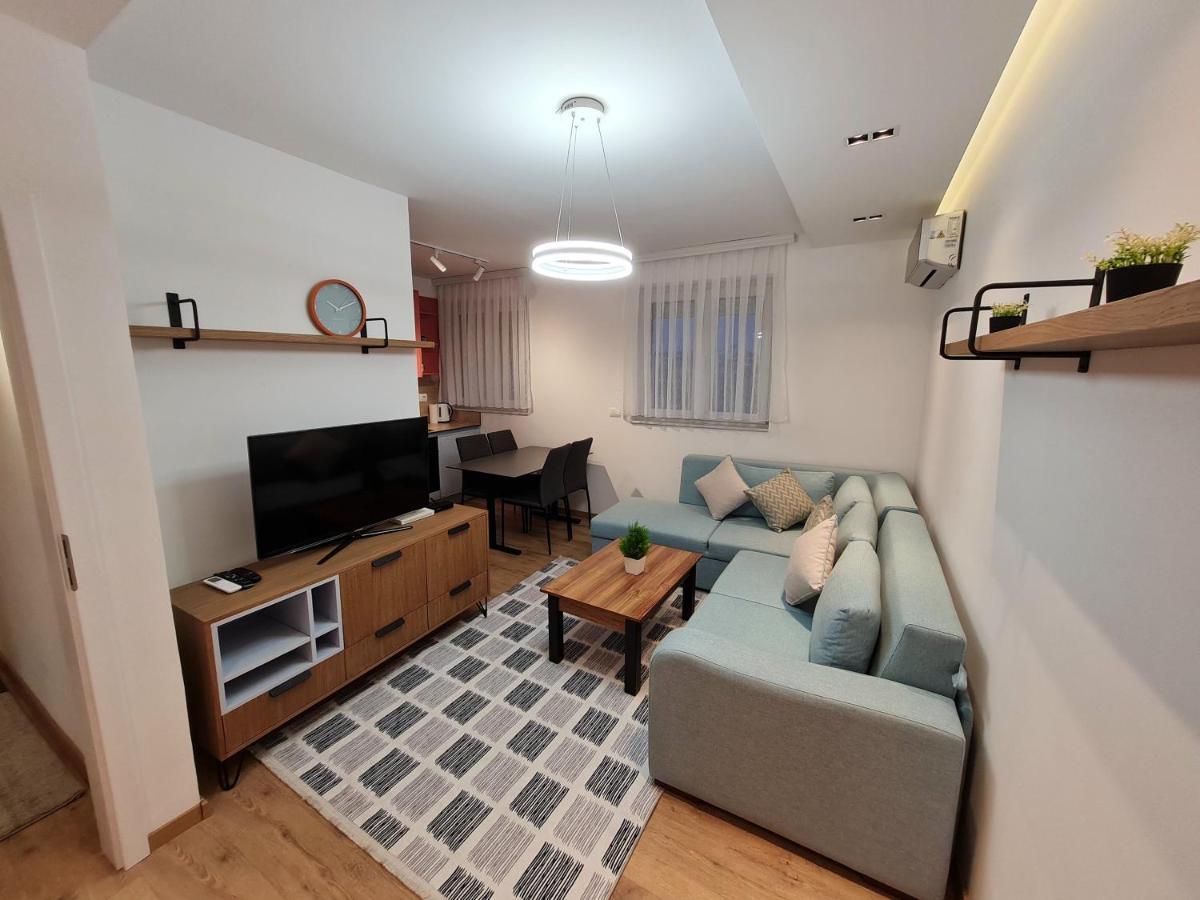 Rita Apartment Gjakova Exteriör bild